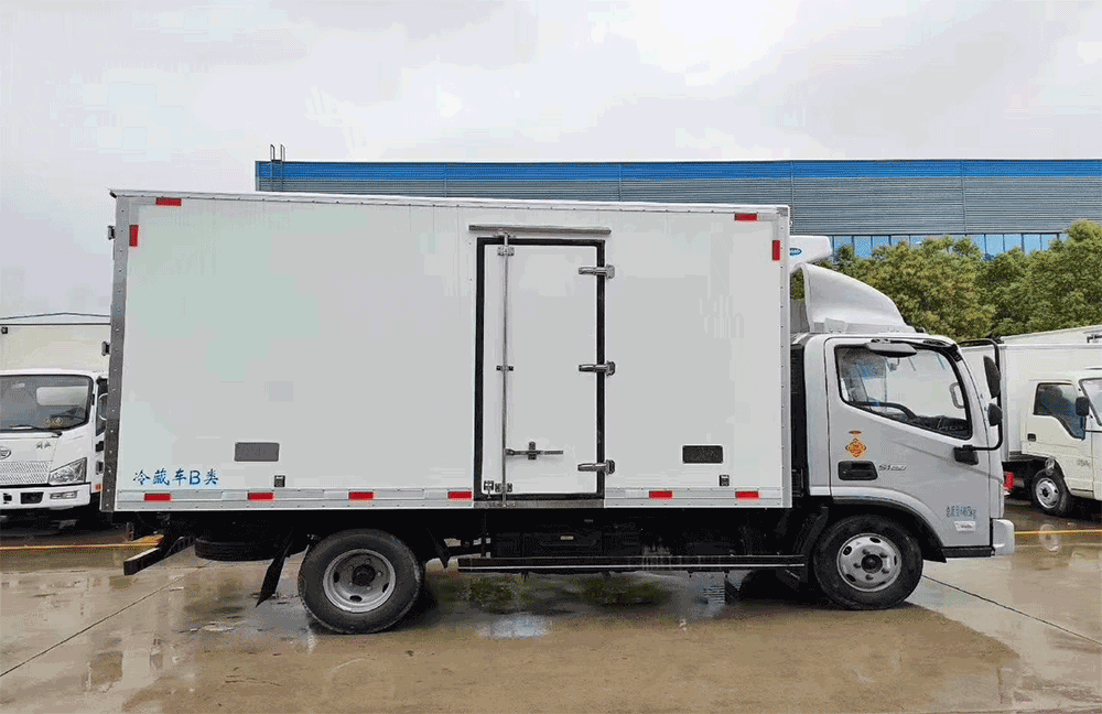 國(guó)六福田歐馬可S1冷藏車(chē)