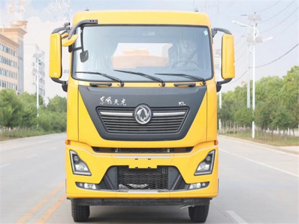 國六天龍后八輪20噸灑水車