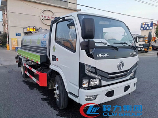 國六東風(fēng)小多利卡5噸灑水車