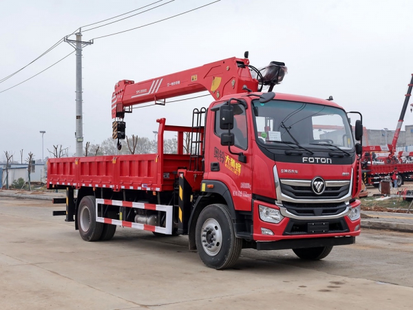 福田奧鈴8噸直臂式隨車吊