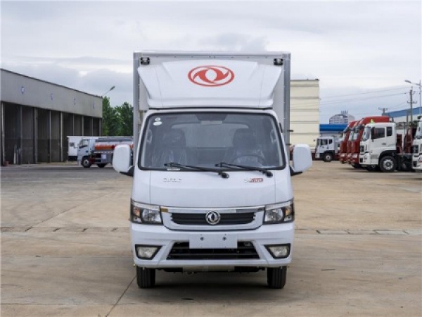 東風(fēng)途逸爆破器材廂式運輸車