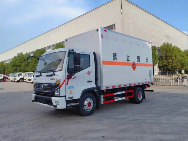 東風(fēng)凱普特危爆車（5T））