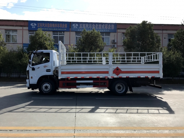 國六東風(fēng)黃牌氣瓶車