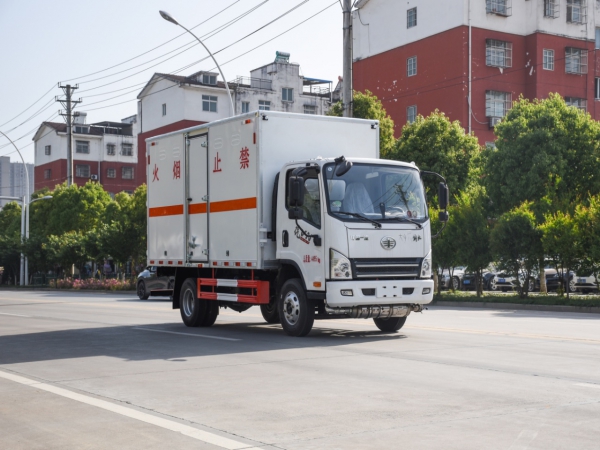 解放藍牌廂式2類氣體