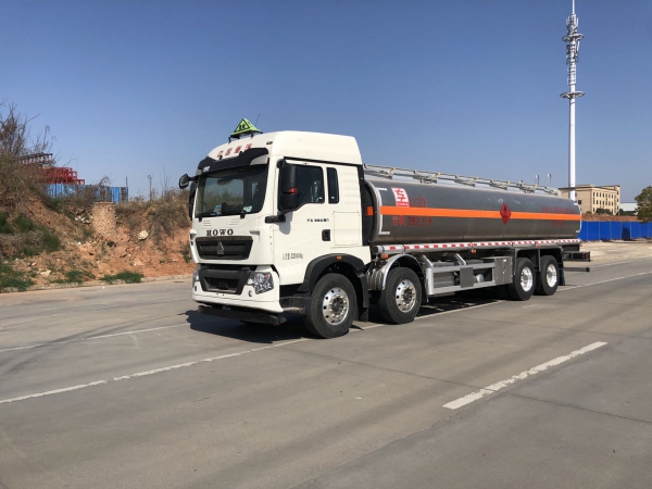 同威 豪沃21.6鋁合金  （21噸）